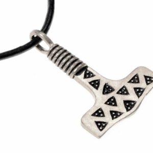 Thorshammer mit Knotenmotiv
